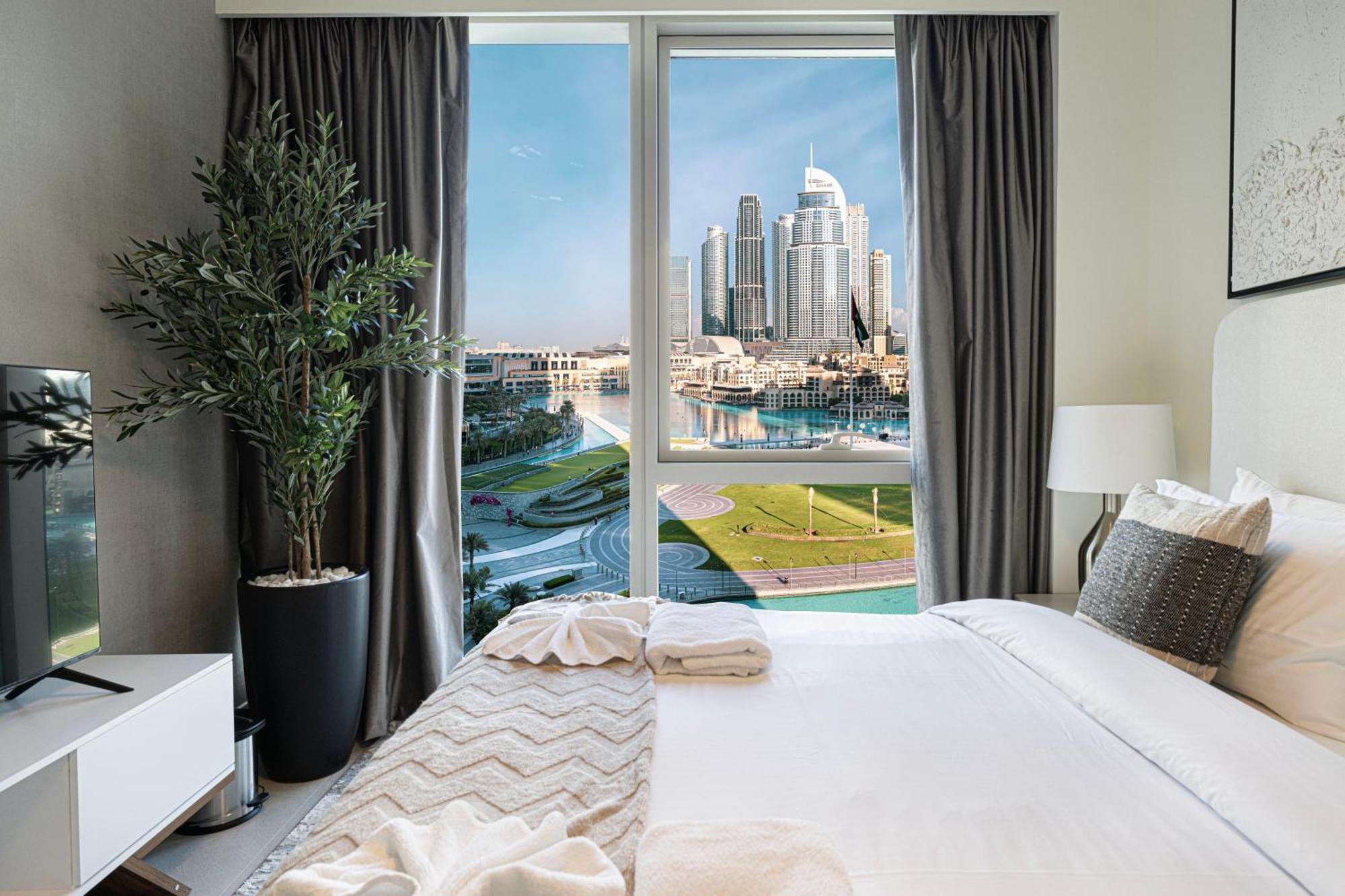 View In With Full Burj Khalifa, Fountains, Park View, Next To Mall And Opera *