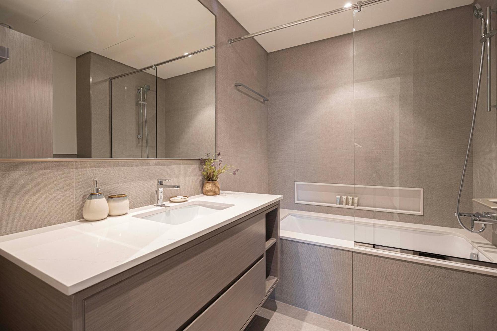 View In With Full Burj Khalifa, Fountains, Park View, Next To Mall And Opera Apartment *